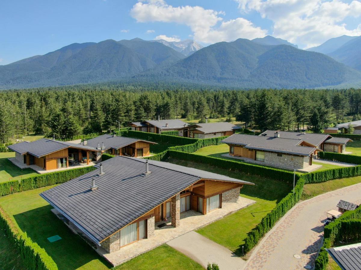 Luxury Chalets Pirin Golf & Country Club Банско Екстериор снимка